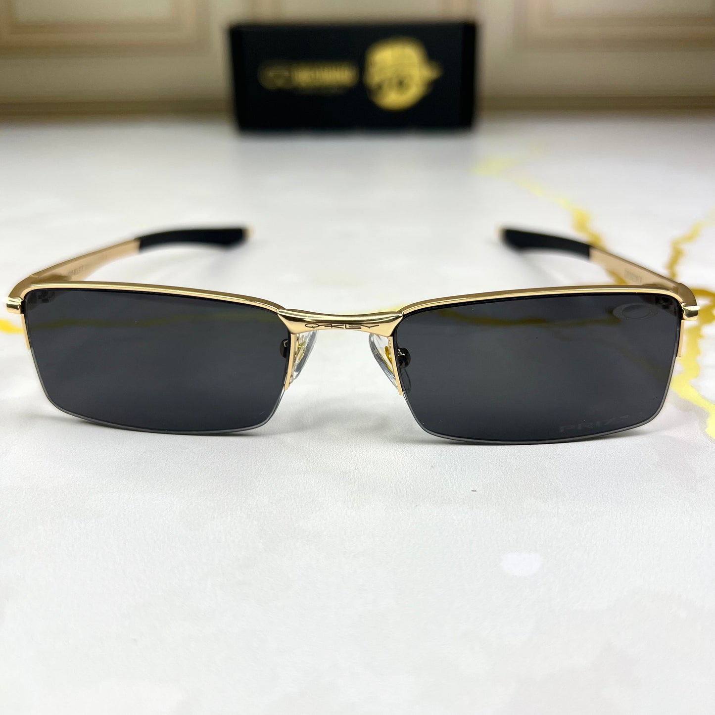 Oakley Titan Black