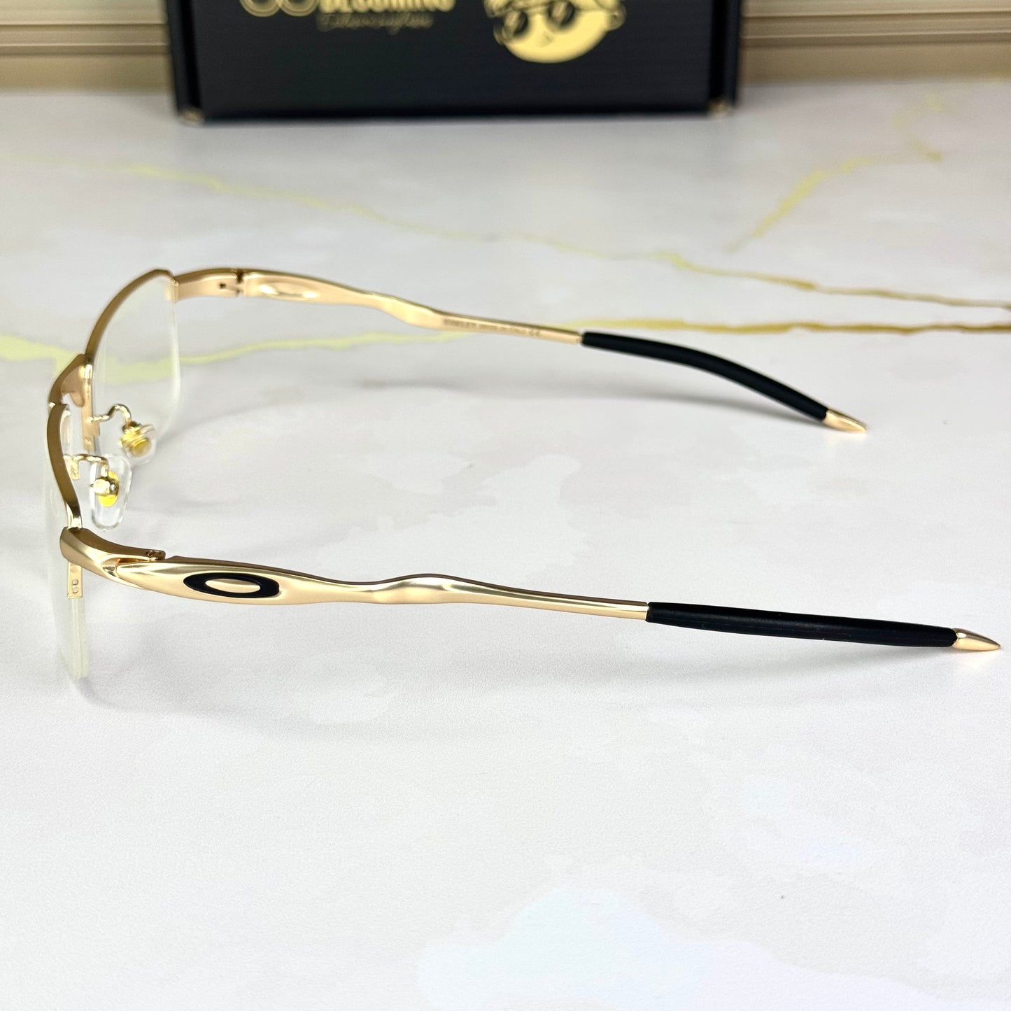 Oakley Luxury Gold Cristal