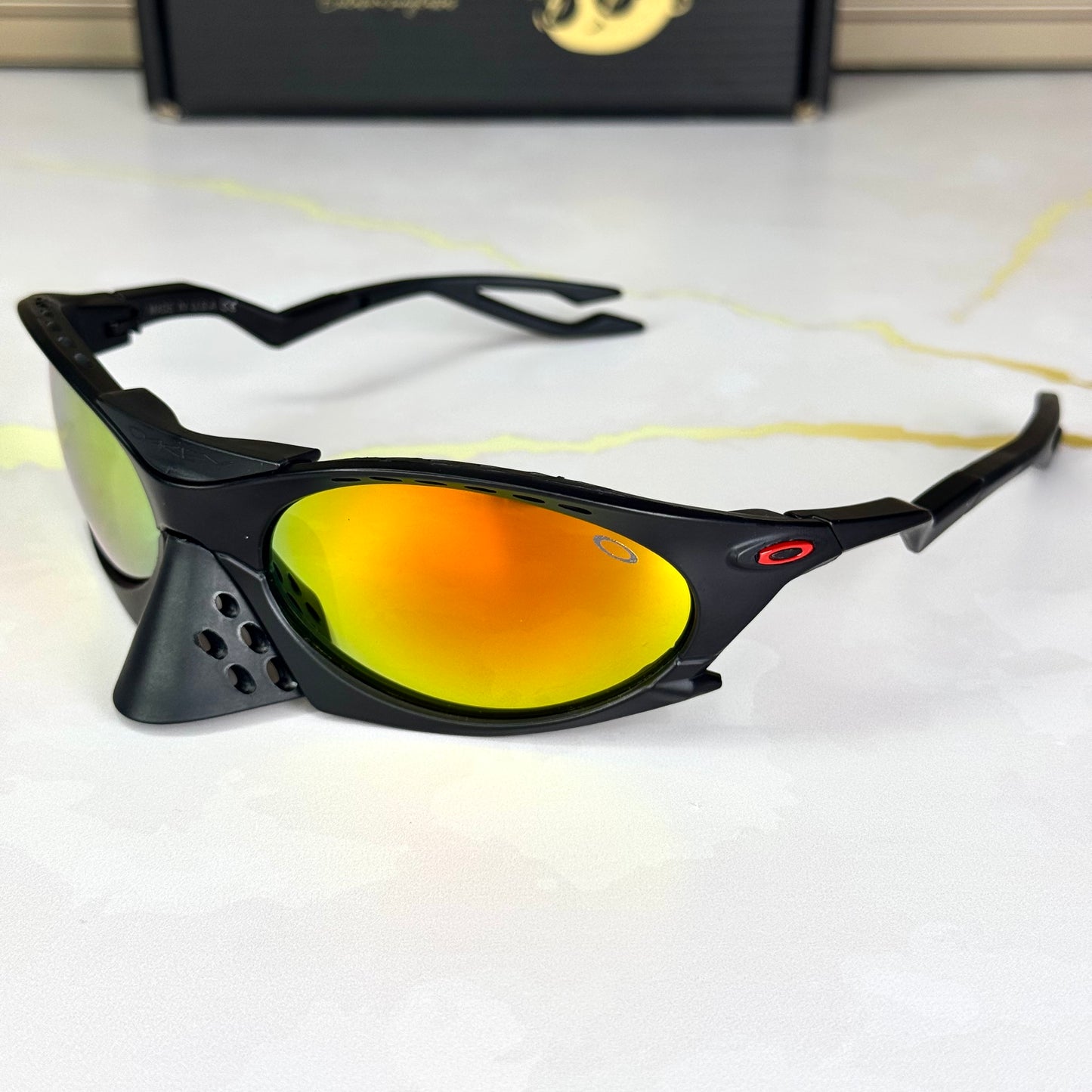 Oakley Plantaris