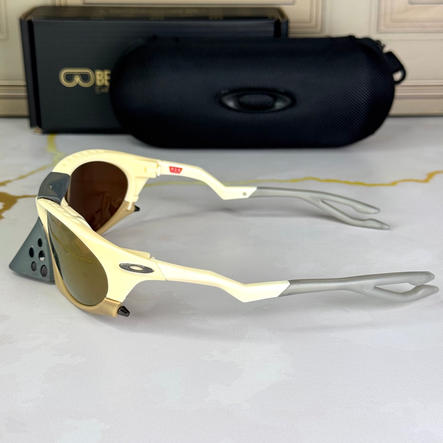 Oakley Plantaris Premium
