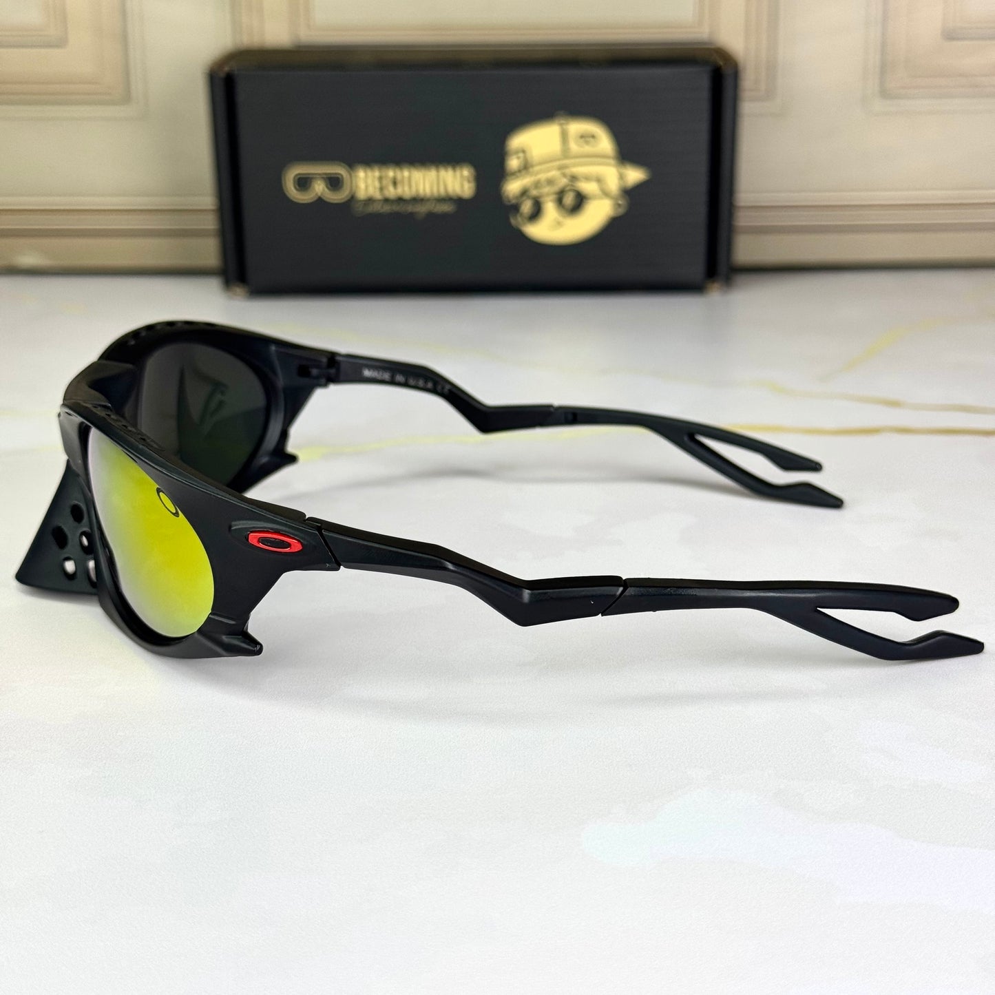 Oakley Plantaris