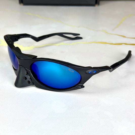 Oakley Plantaris