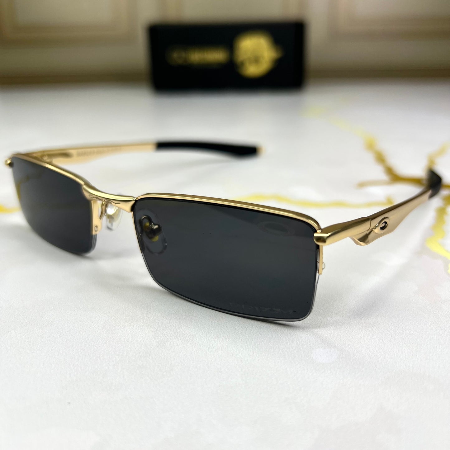 Oakley Titan Black