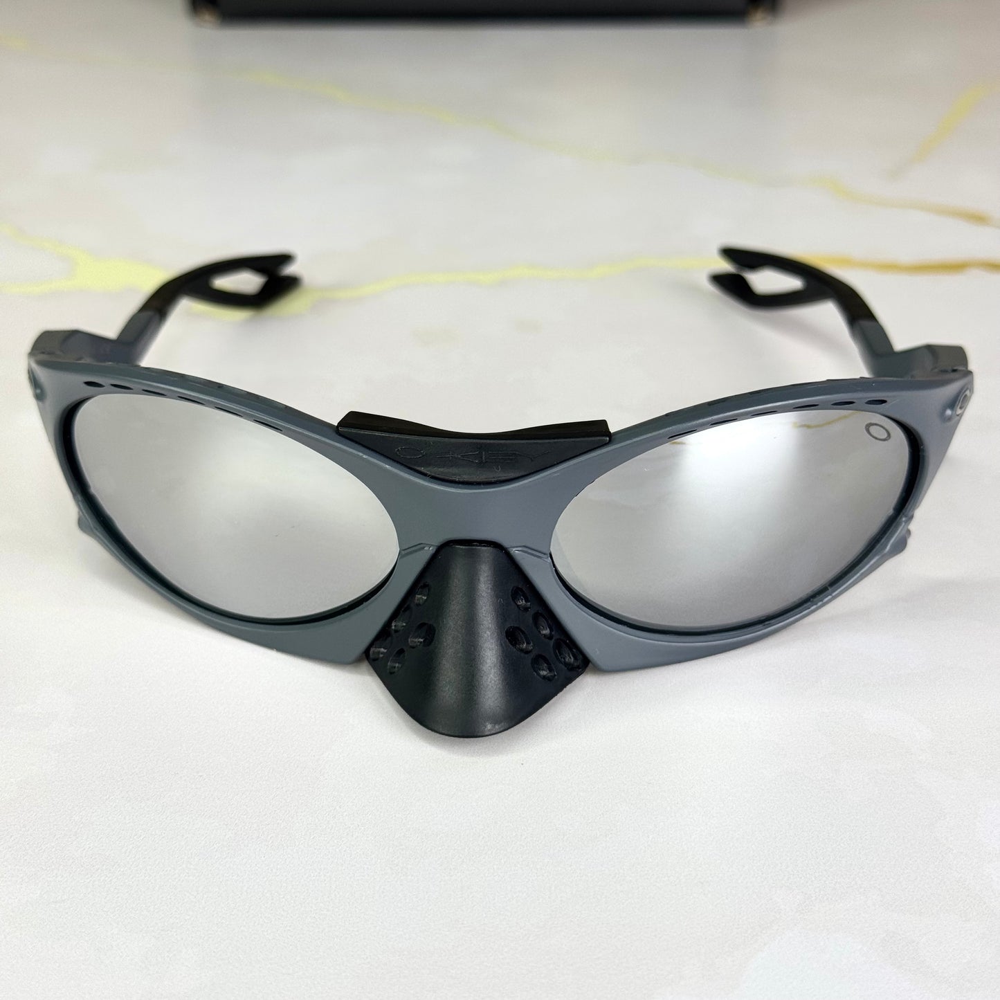 Oakley Plantaris
